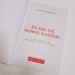 okładka książki ucząc się nowej nadziei