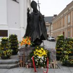 pomnik Jana Pawła II w Wadowicach